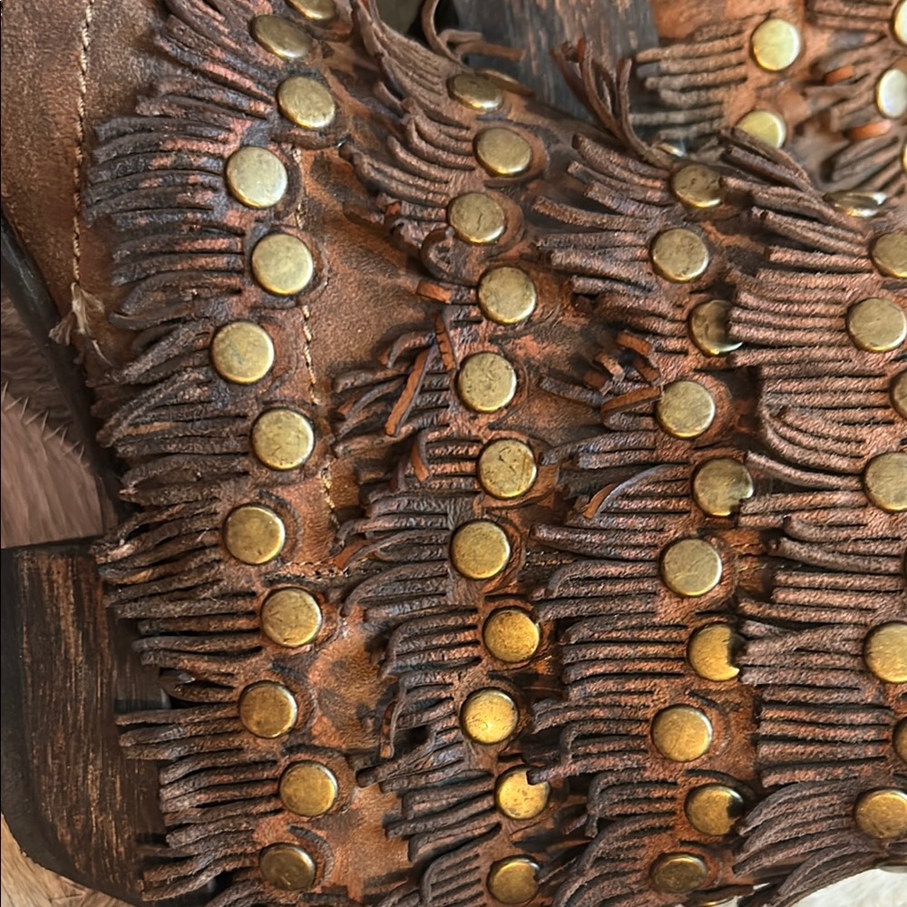 NWT Old Gringo “Medusa” Studded Fringe Ankle Boots - Picture 6 of 6